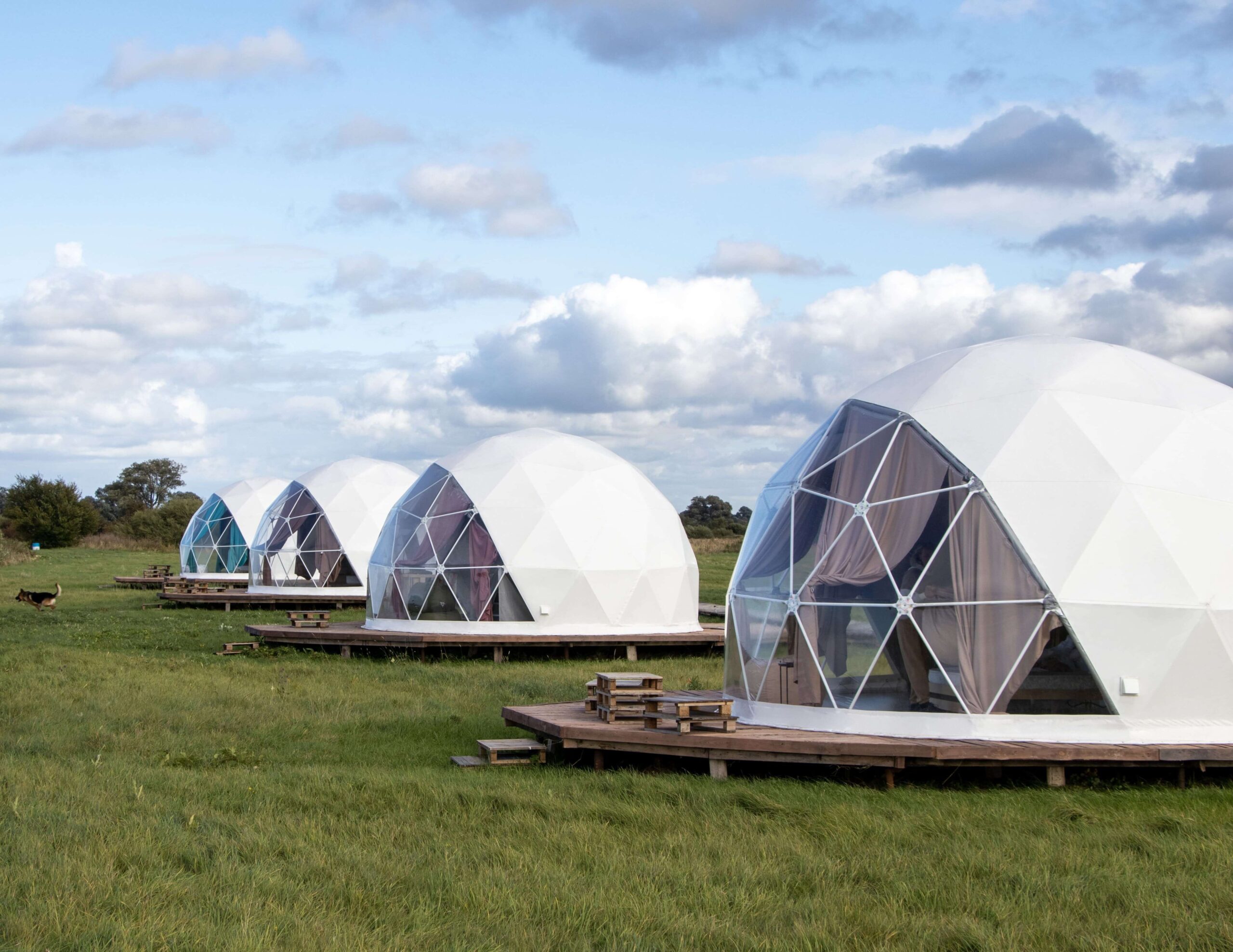 الخيام البانورامية